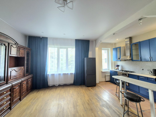 Сдам двухкомнатную (2-комн.) квартиру, Орджоникидзе ул, 5к3, Москва г