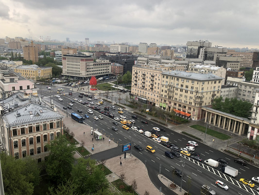 Продам многокомнатную квартиру, Смоленский б-р, 6-8, Москва г