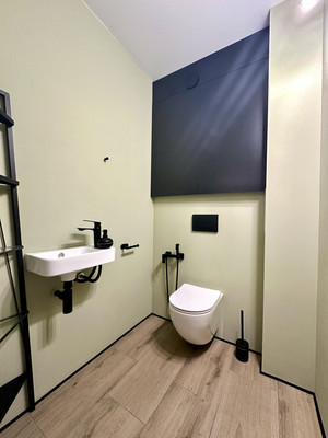 Продам двухкомнатную (2-комн.) квартиру, Южная наб, 10, Красноярск г