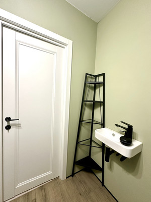 Продам двухкомнатную (2-комн.) квартиру, Южная наб, 10, Красноярск г