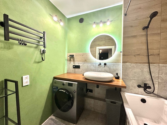 Продам двухкомнатную (2-комн.) квартиру, Южная наб, 10, Красноярск г