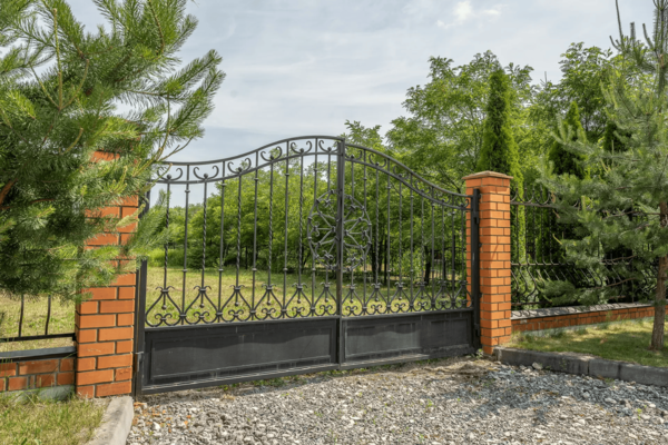 Продам участок 13,3 соток, ИЖС, поселок Ивановское подворье, Ивановское с, 45 км от города