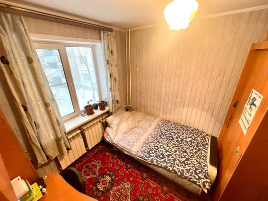 Продам трехкомнатную (3-комн.) квартиру, Солнечная Поляна ул, 3, Барнаул г