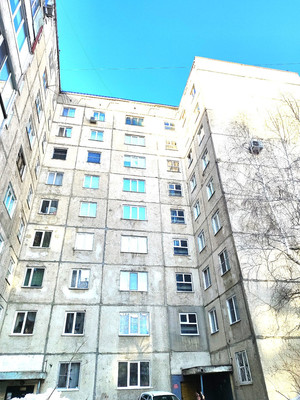 Продам трехкомнатную (3-комн.) квартиру, Солнечная Поляна ул, 3, Барнаул г