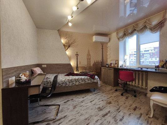 Продам трехкомнатную (3-комн.) квартиру, Уинская ул, 13, Пермь г