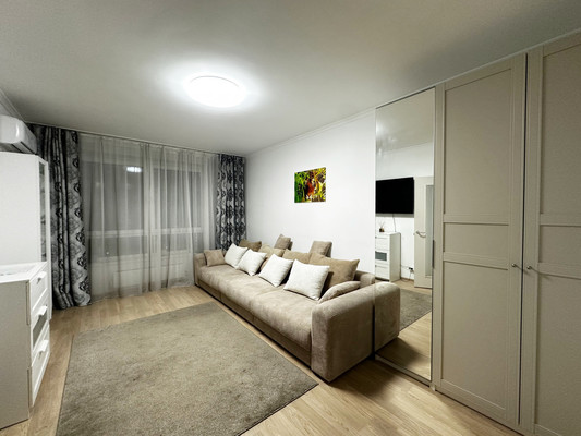 Сдам трехкомнатную (3-комн.) квартиру, Александры Монаховой ул, 88к1, Коммунарка п