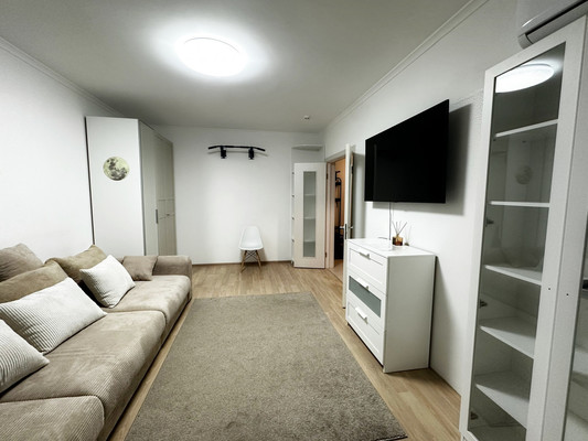 Сдам трехкомнатную (3-комн.) квартиру, Александры Монаховой ул, 88к1, Коммунарка п