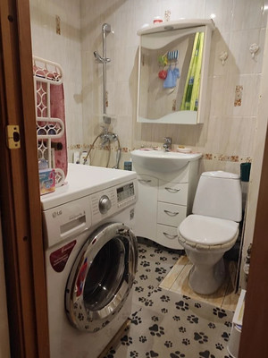 Продам однокомнатную (1-комн.) квартиру, Ленинградская ул, 6, Костомукша г