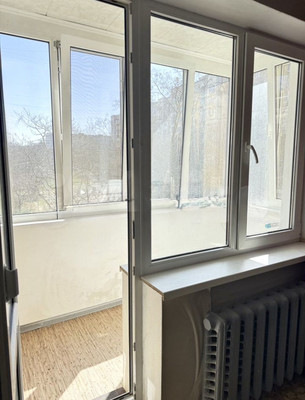 Продам однокомнатную (1-комн.) квартиру, Дружбы ул, 62, Симферополь г