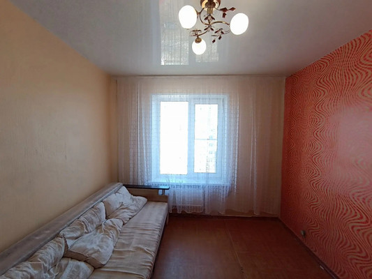 Продам двухкомнатную (2-комн.) квартиру, Энтузиастов ул, 46, Волгодонск г