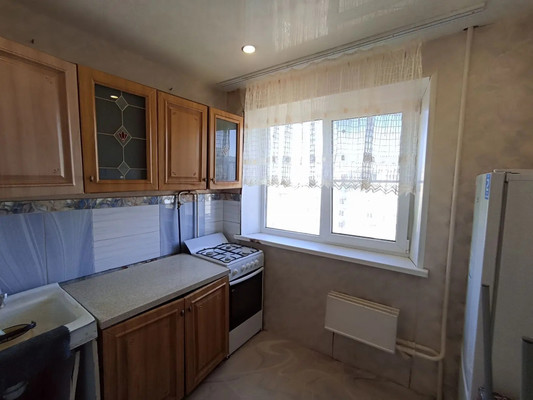 Продам двухкомнатную (2-комн.) квартиру, Энтузиастов ул, 46, Волгодонск г