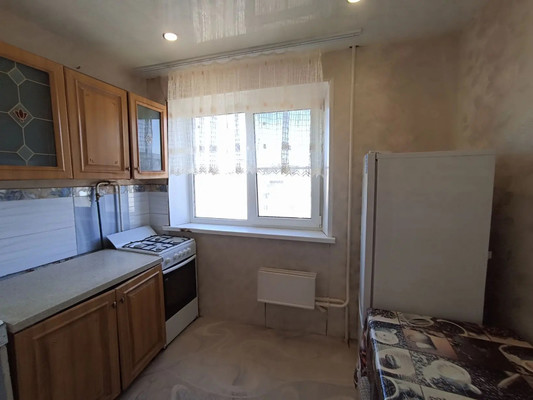 Продам двухкомнатную (2-комн.) квартиру, Энтузиастов ул, 46, Волгодонск г