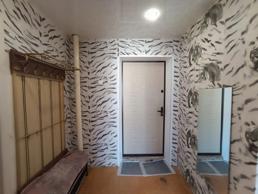 Продам двухкомнатную (2-комн.) квартиру, Энтузиастов ул, 46, Волгодонск г