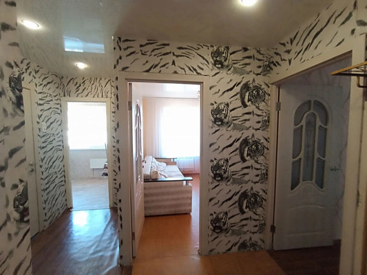 Продам двухкомнатную (2-комн.) квартиру, Энтузиастов ул, 46, Волгодонск г