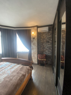 Продам трехкомнатную (3-комн.) квартиру, Оружейный пер, 11/2, Ростов-на-Дону г