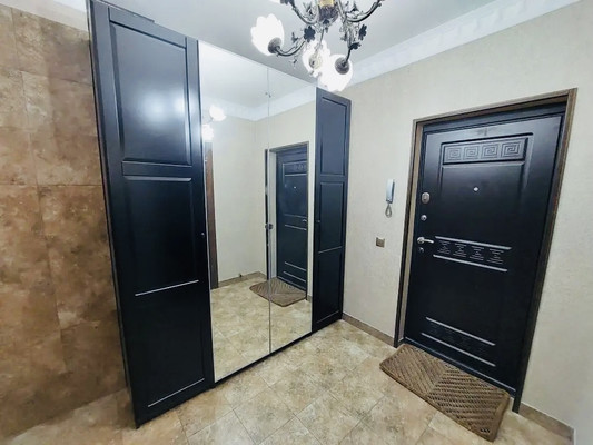 Продам трехкомнатную (3-комн.) квартиру, Оружейный пер, 11/2, Ростов-на-Дону г