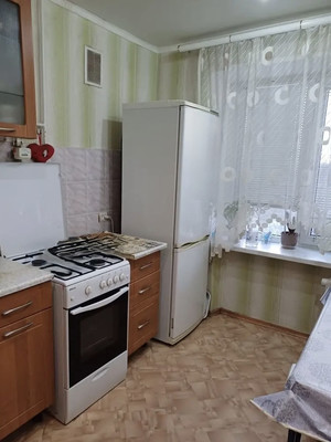 Продам двухкомнатную (2-комн.) квартиру, Великой Победы б-р, 38, Волгодонск г