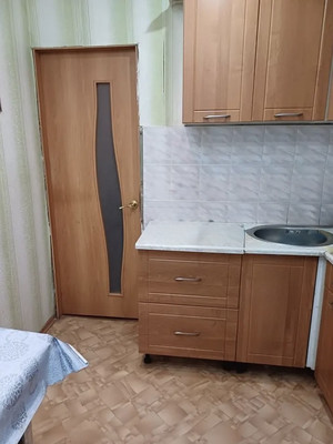 Продам двухкомнатную (2-комн.) квартиру, Великой Победы б-р, 38, Волгодонск г