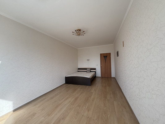 Продам однокомнатную (1-комн.) квартиру, Максима Горького ул, 66, Ишим г