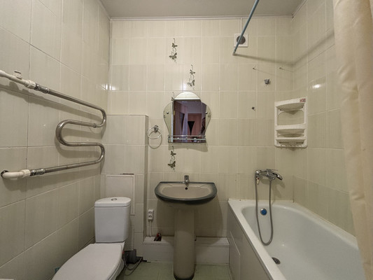 Продам однокомнатную (1-комн.) квартиру, Максима Горького ул, 66, Ишим г