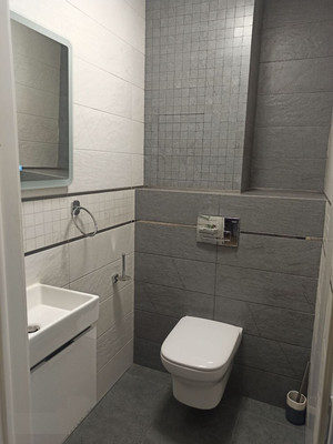 Продам трехкомнатную (3-комн.) квартиру, Лавриненко ул, 1, Москва г