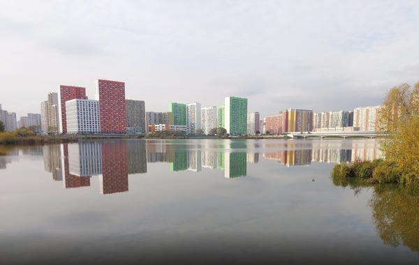 Продам трехкомнатную (3-комн.) квартиру, Лавриненко ул, 1, Москва г