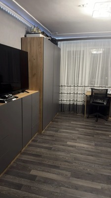 Продам трехкомнатную (3-комн.) квартиру, Комсомольская ул, 276, Кропоткин г