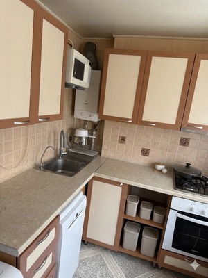 Продам двухкомнатную (2-комн.) квартиру, Кирова пр-кт, 68, Симферополь г