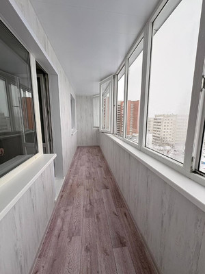 Продам трехкомнатную (3-комн.) квартиру, Петрова ул, 3, Йошкар-Ола г