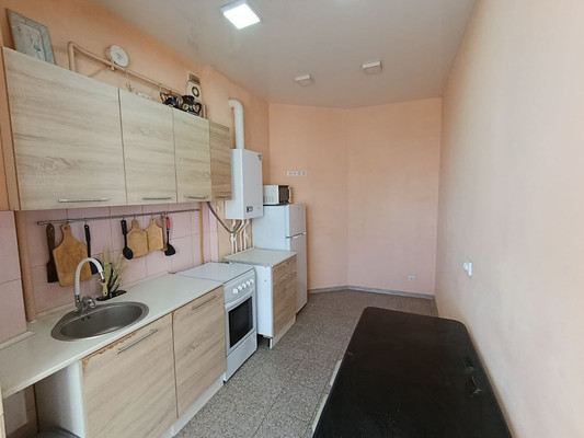 Продам однокомнатную (1-комн.) квартиру, Толстого ул, 38а, Евпатория г