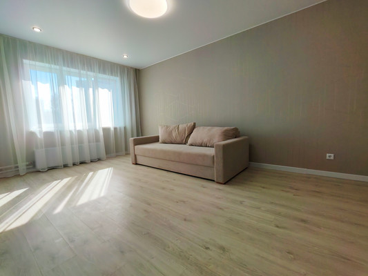 Продам двухкомнатную (2-комн.) квартиру, Зверева ул, 39, Иваново г