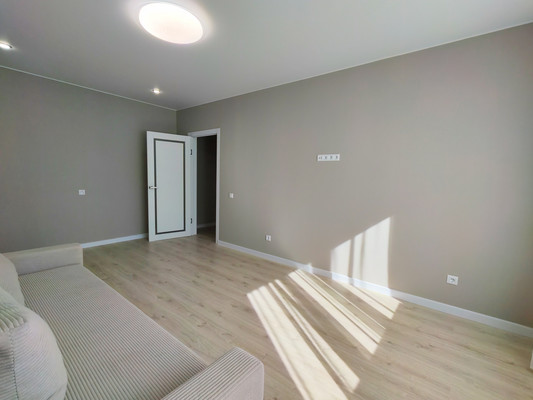 Продам двухкомнатную (2-комн.) квартиру, Зверева ул, 39, Иваново г