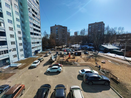 Продам двухкомнатную (2-комн.) квартиру, Зверева ул, 39, Иваново г