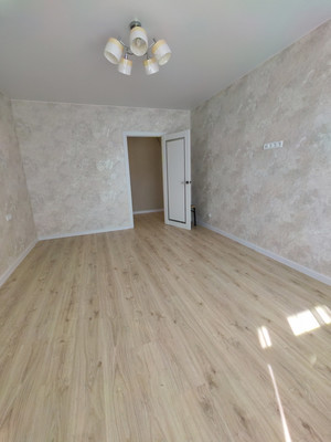 Продам двухкомнатную (2-комн.) квартиру, Зверева ул, 39, Иваново г