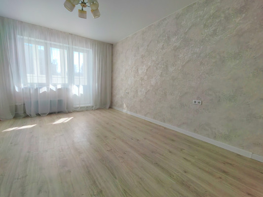 Продам двухкомнатную (2-комн.) квартиру, Зверева ул, 39, Иваново г