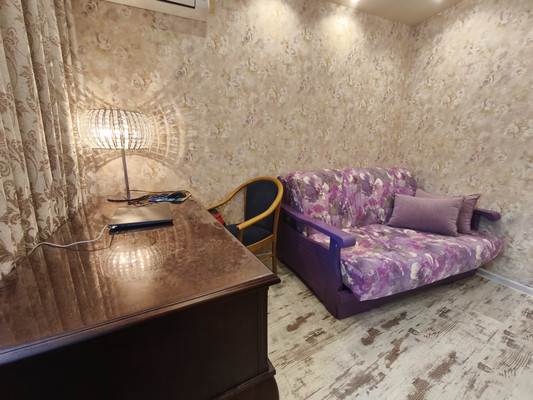 Продам трехкомнатную (3-комн.) квартиру, Уинская ул, 13, Пермь г