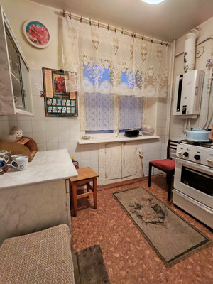 Продам трехкомнатную (3-комн.) квартиру, 2-я Чайковского ул, 8, Иваново г