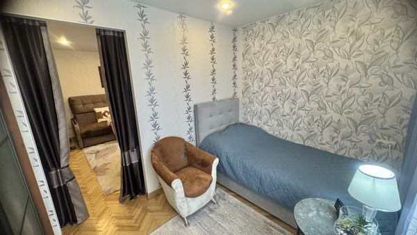 Продам однокомнатную (1-комн.) квартиру, Перевозный пер, 19к1, Санкт-Петербург г