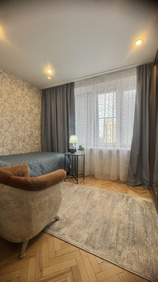 Продам однокомнатную (1-комн.) квартиру, Перевозный пер, 19к1, Санкт-Петербург г