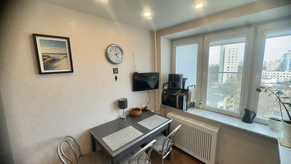 Продам однокомнатную (1-комн.) квартиру, Перевозный пер, 19к1, Санкт-Петербург г