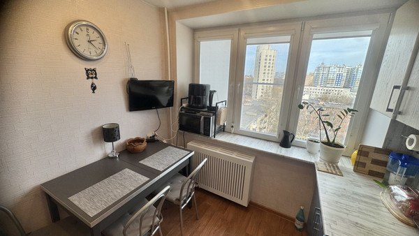 Продам однокомнатную (1-комн.) квартиру, Перевозный пер, 19к1, Санкт-Петербург г