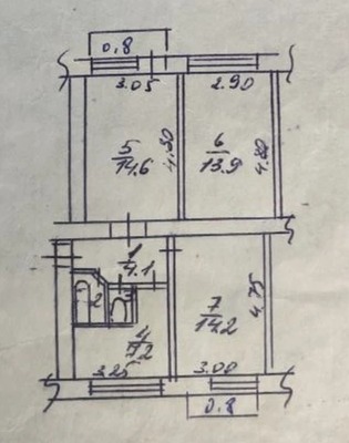 Продам трехкомнатную (3-комн.) квартиру, Строителей ул, 7, Молодежное пгт