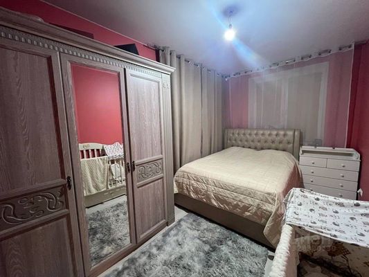 Продам однокомнатную (1-комн.) квартиру, Медовая Долина ул, 5к1, Марушкинское п