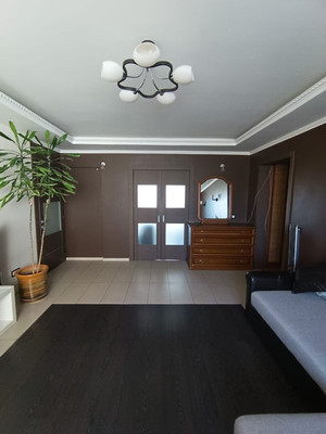 Продам трехкомнатную (3-комн.) квартиру, Кантемировская ул, 3к3, Москва г