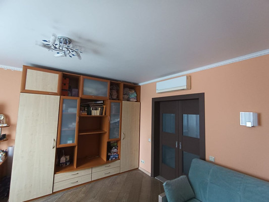 Продам трехкомнатную (3-комн.) квартиру, Кантемировская ул, 3к3, Москва г