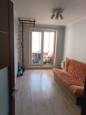 Продам трехкомнатную (3-комн.) квартиру, Кантемировская ул, 3к3, Москва г