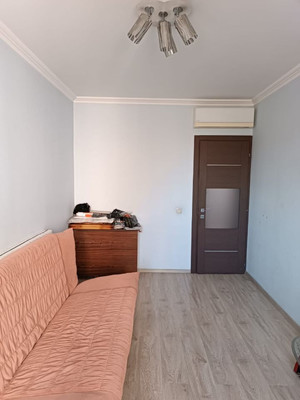 Продам трехкомнатную (3-комн.) квартиру, Кантемировская ул, 3к3, Москва г