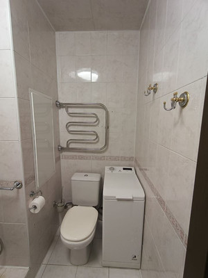 Продам трехкомнатную (3-комн.) квартиру, Кантемировская ул, 3к3, Москва г