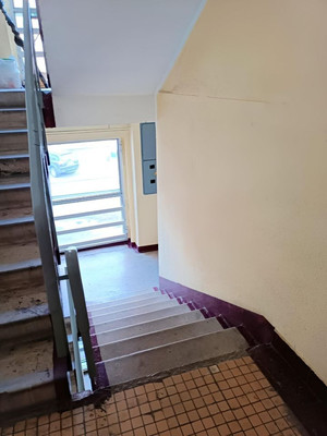 Продам трехкомнатную (3-комн.) квартиру, Кантемировская ул, 3к3, Москва г