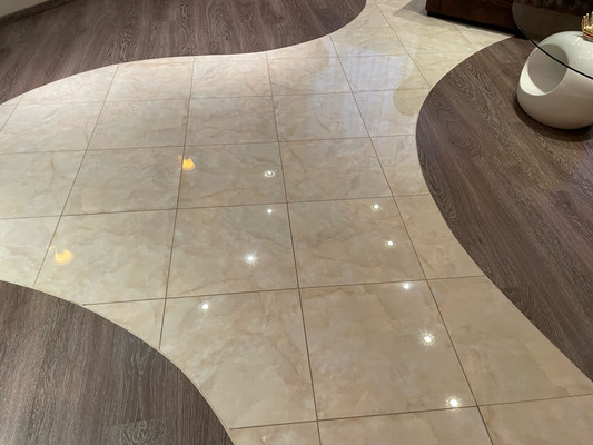 Продам многокомнатную квартиру, Десятинная ул, 3, Великий Новгород г